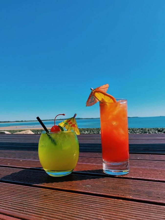 The Resort At Dolphin Heads Макай Екстериор снимка