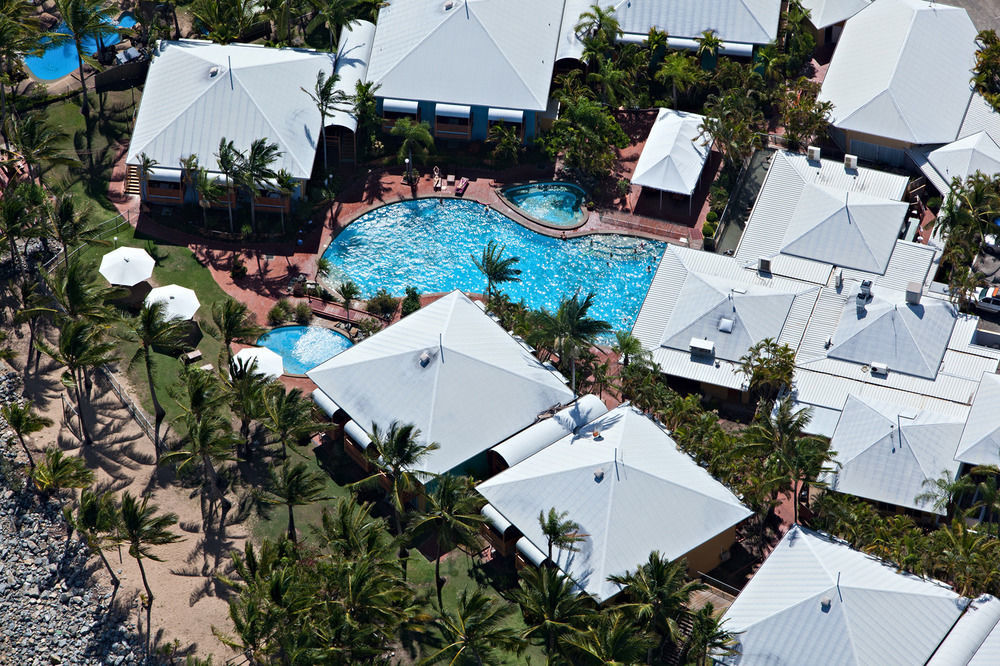 The Resort At Dolphin Heads Макай Екстериор снимка